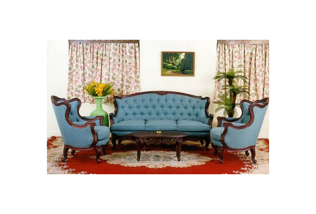 SOFA SETS