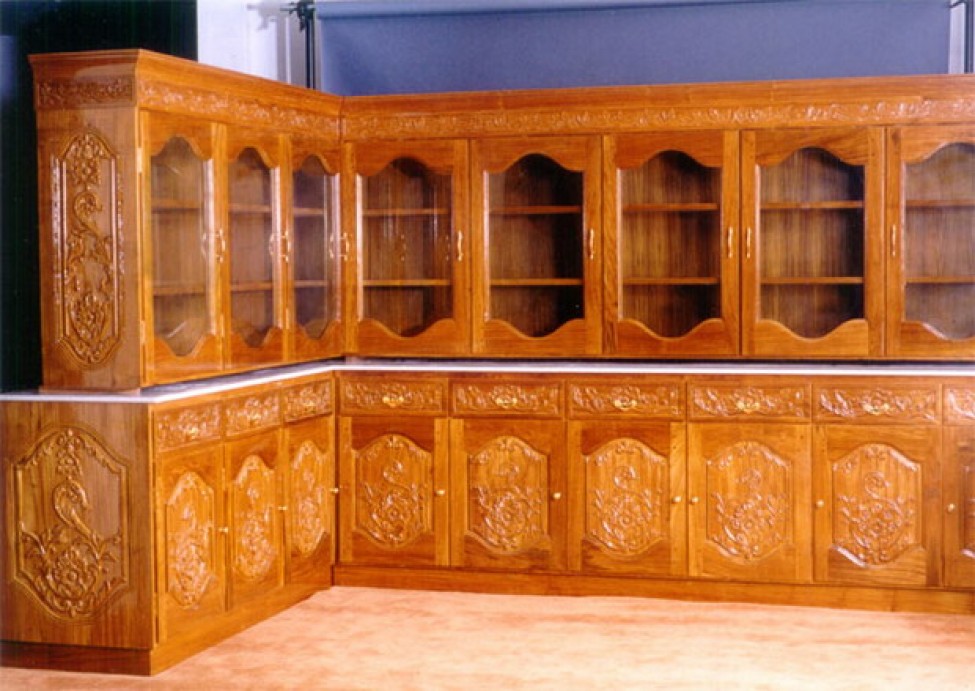 Kitchen cabinet