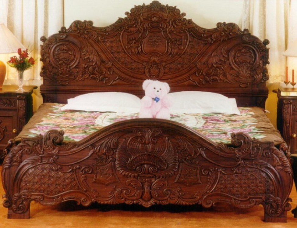 Victoria Cot